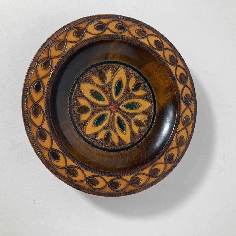 Vintage Hand Carved Wood Painted Trinket Dish 1 x 5.5"